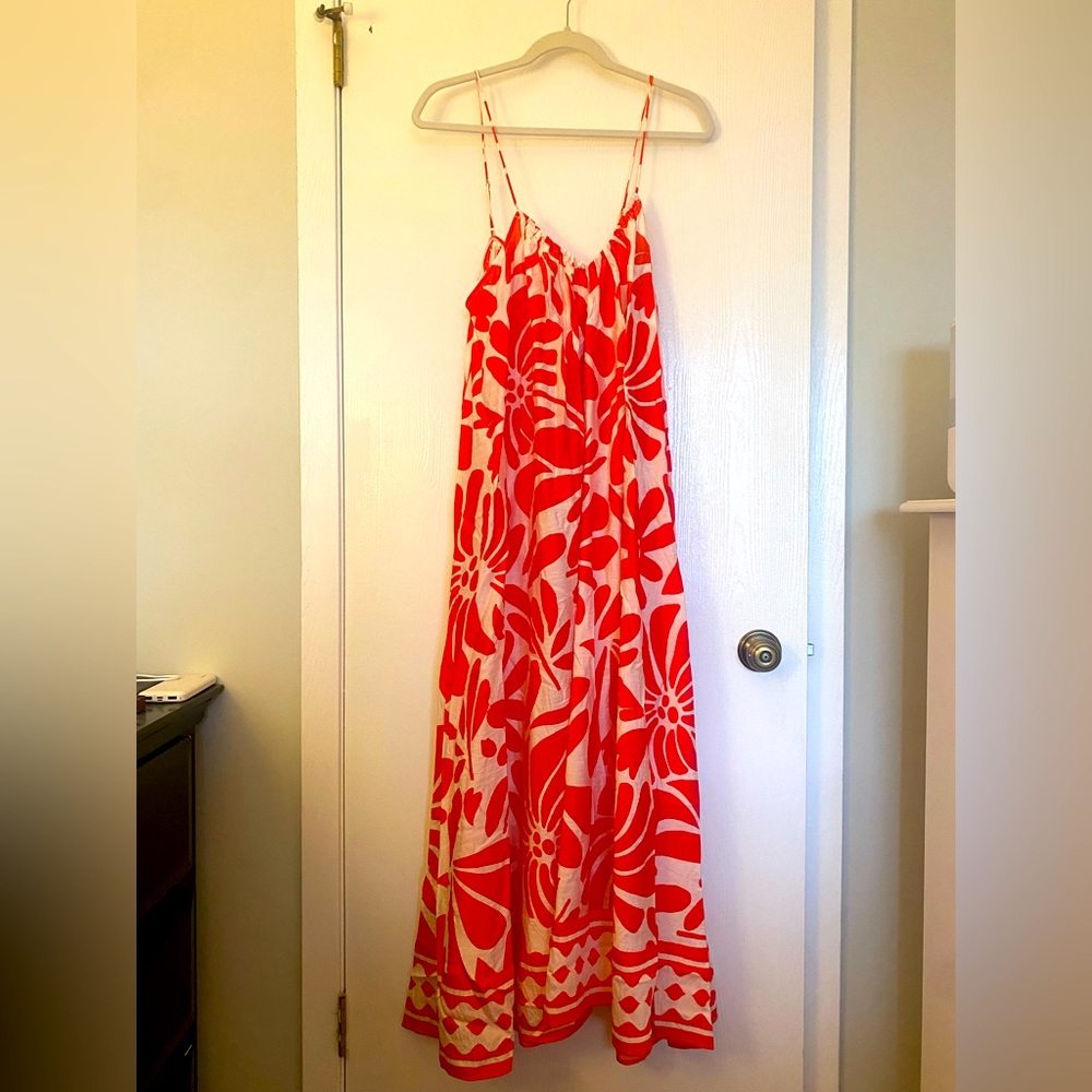 H&M Red Geometric Floral Maxi Dress❤️